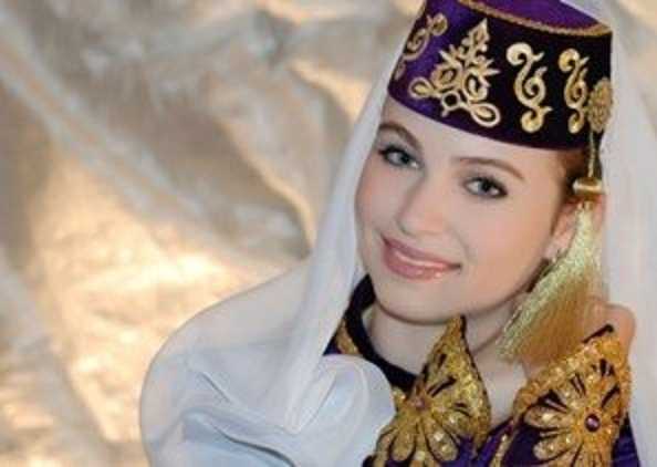 Эмине Мустафаева (Emine Mustafayeva)